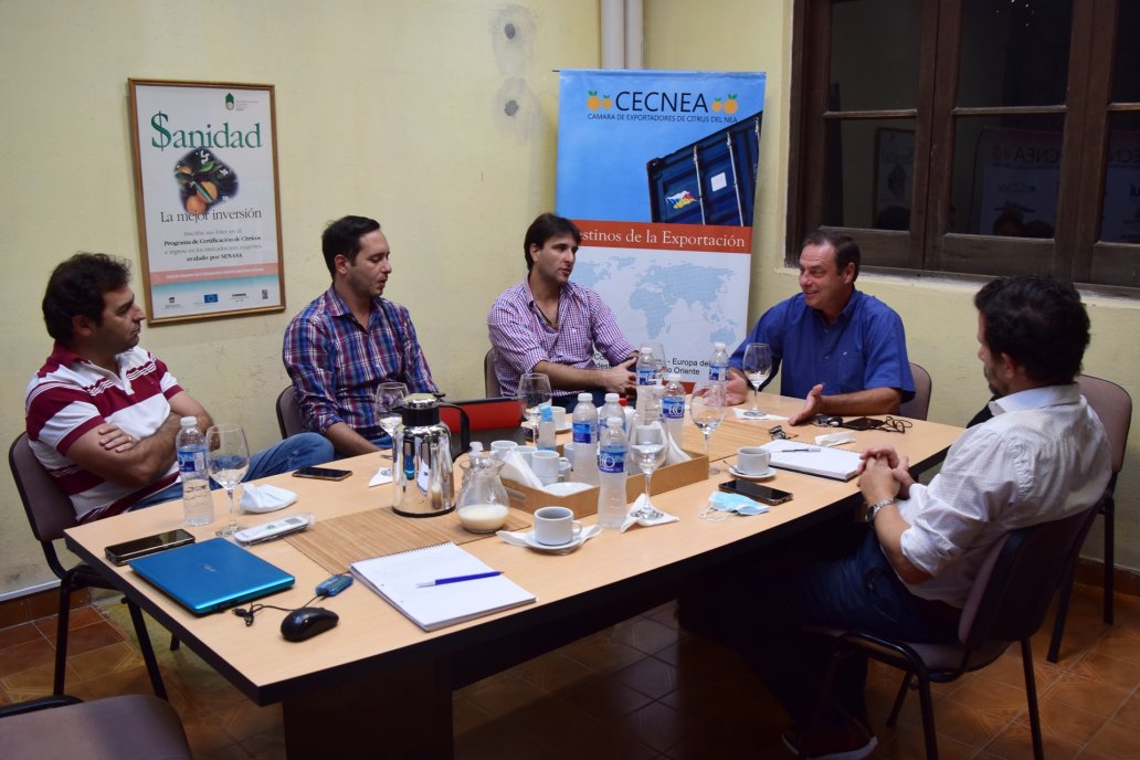 Salerno, Caprarulo, González, Yelin y Amavet, en el encuentro en Concordia.