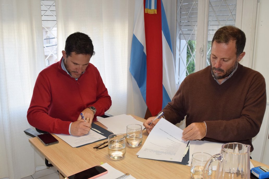 Al acuerdo lo suscribieron Lucio Amavet y Pedro Barbagelata. Al acuerdo lo suscribieron Lucio Amavet y Pedro Barbagelata.