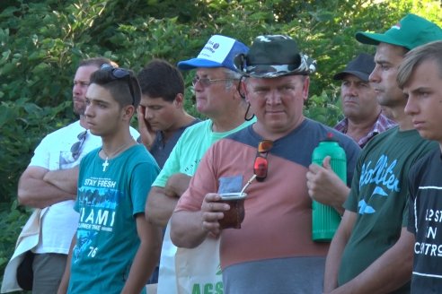 El semillero juninense AGseed realizó su jornada a campo en Colonia Reffino