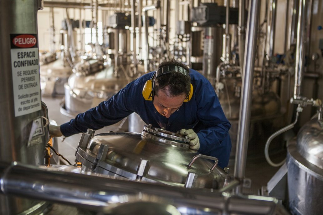 El agro y su industria conforman un polo generador de empleo en la provincia. El agro y su industria conforman un polo generador de empleo en la provincia.