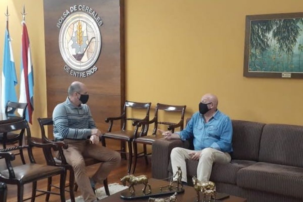 Martínez y Ruberto, el periodista de Campo en Acción, anunciaron la charla.