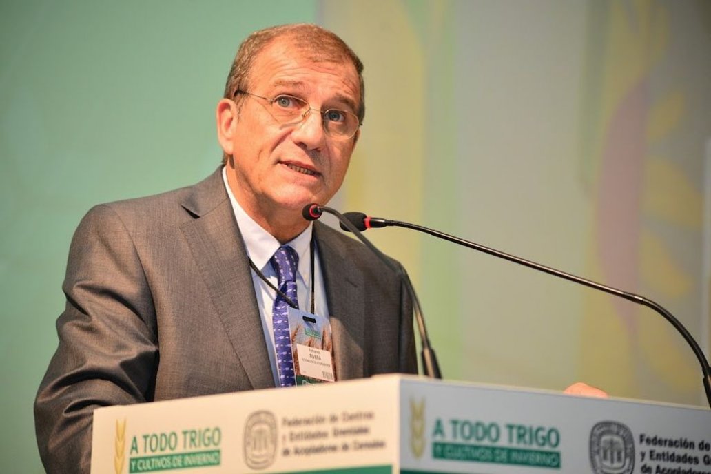 En el foro, Rivara reclamó previsibilidad para producir más de lo previsto.