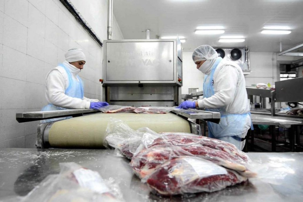 China representa más del 70% de los volúmenes exportados de carne bovina