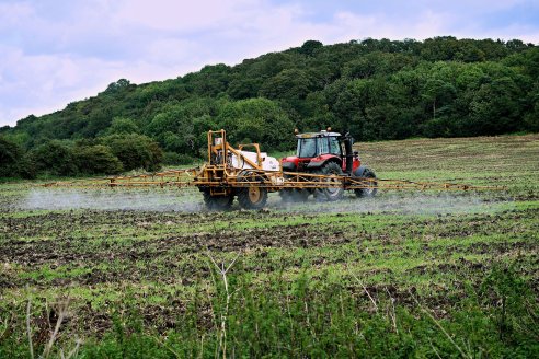 Profesionales de la agronomía de Entre Ríos abordan su rol en la aplicación de agroquímicos