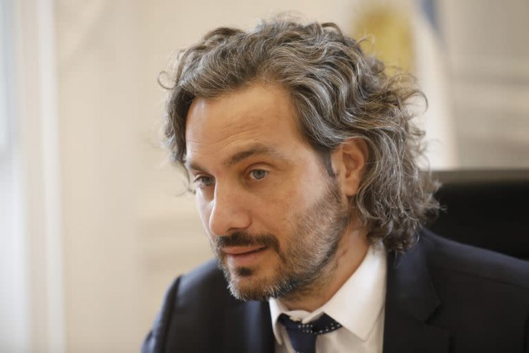 El canciller habló durante su visita a Biogénesis y Toyota.