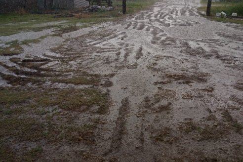 Lluvias intensas tiñen los suelos y se prepara el frente frío