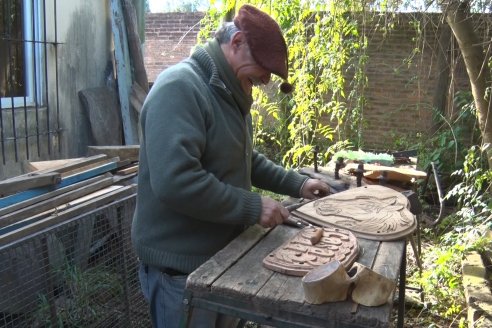 Ricardo Díaz - Artesano de la madera de Concordia - “Mi satisfacción es transmitir el arte”