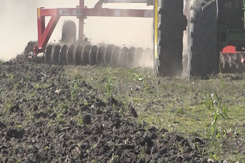 Los disco pueden ser con o sin filo y se reemplazan muy fácil entre si.