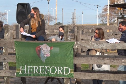 Hereford se floreó en la 128 Expo Ganadera de la Sociedad Rural de Gualeguaychú