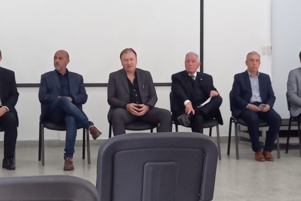 En el primer encuentro abordaron un vector clave, como es la educación. En el primer encuentro abordaron un vector clave, como es la educación.