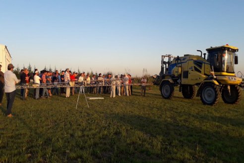 Masiva capacitación de operarios de pulverizadoras agrícolas