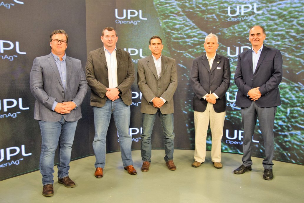 Presentaron GOLDLEAF, el primer y único fungicida multisitio para soja de la Arg