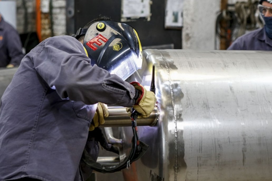 La industria metalúrgica logró capturar ingresos del sector primario.