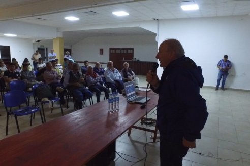 Jornada Tecnica de Veterinaria Hernandez en Sociedad Rural de Federal - Prevención y Control de Parasitosis en Bocinos y Ovinos