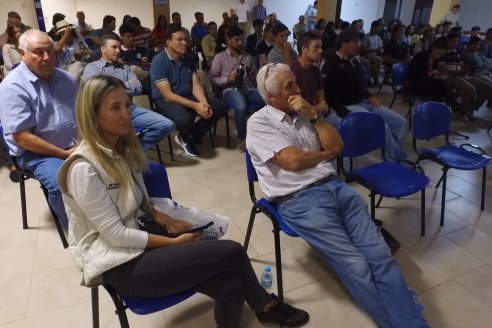 Jornada Tecnica de Veterinaria Hernandez en Sociedad Rural de Federal - Prevención y Control de Parasitosis en Bocinos y Ovinos