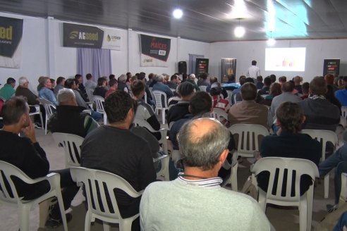 Jornada Técnica Comercial en Colonia Refino - LYDER Agro y AGSeed - Fertilización en el cultivo de maíz