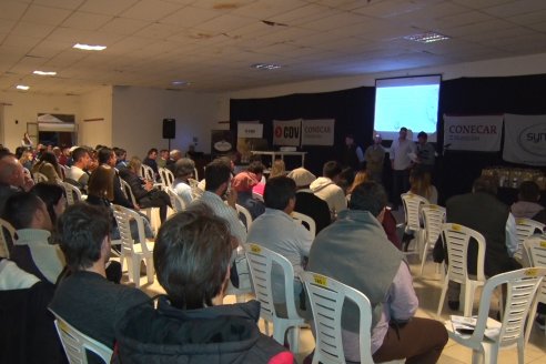 Jornada Técnica de Don Carlos Servicios Agropecuarias - S.R.de Feliciano - Eficiencia Alimenticia en Recria