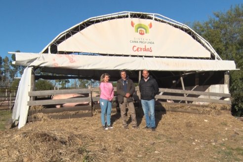 Visita al Modulo Porcino de la Facultad de Ciencias Agropecuarias de la UNER - Oro Verde