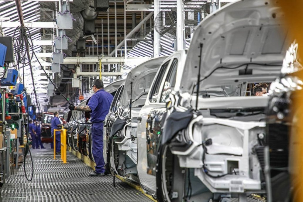 Las mayores subas se registraron en el sector automotriz, con el 49,5%. Las mayores subas se registraron en el sector automotriz, con el 49,5%.