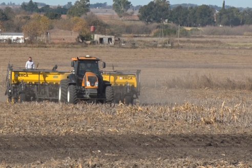 Grinóvero muestra la tecnología que usa al servicio de su campo - Diego Pasinato Agrotecnología