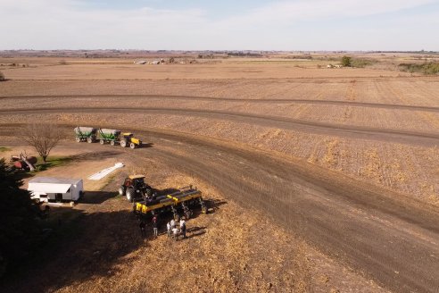 Grinóvero muestra la tecnología que usa al servicio de su campo - Diego Pasinato Agrotecnología