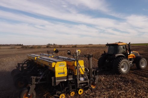 Grinóvero muestra la tecnología que usa al servicio de su campo - Diego Pasinato Agrotecnología