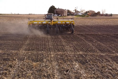 Grinóvero muestra la tecnología que usa al servicio de su campo - Diego Pasinato Agrotecnología