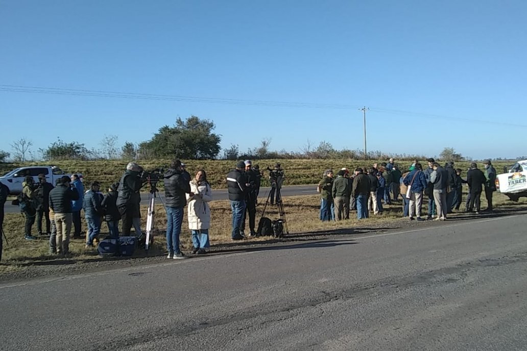 La reunió sucedió a la vera del camino, los cortes al tránsito no es un objetivo