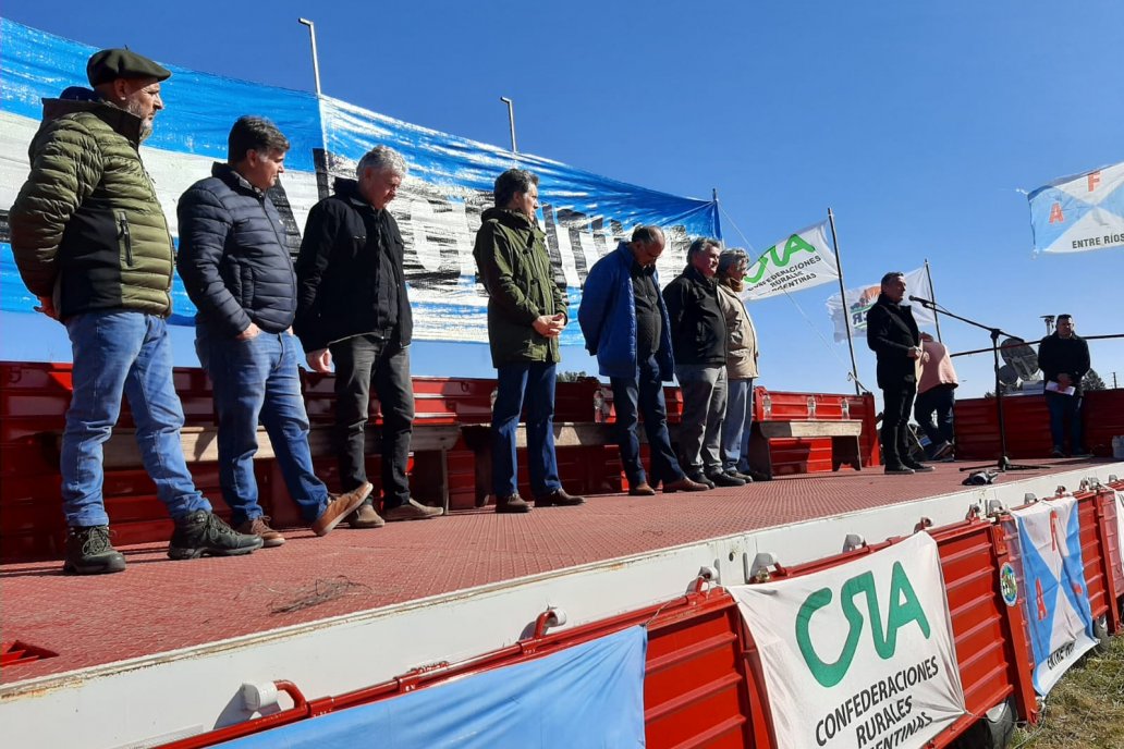 Los dirigentes de las entidades dieron a conocer la proclama de Gualeguaychú.