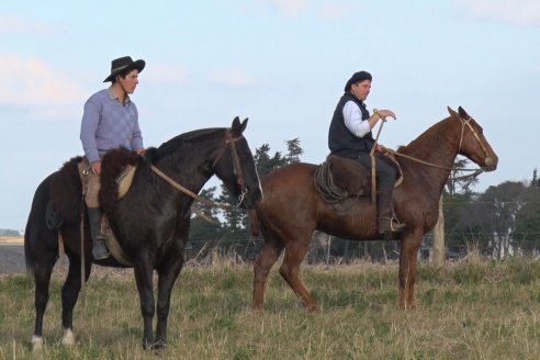 Angel Barbieri - Titular Cabaña Malaika - Visita a la cabaña donde los Angus Colorados son los reyes en el departamento Victoria