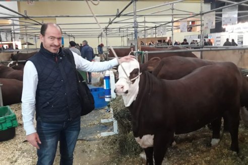 Voces de entrerrianos destacados en la rural porteña de Palermo
