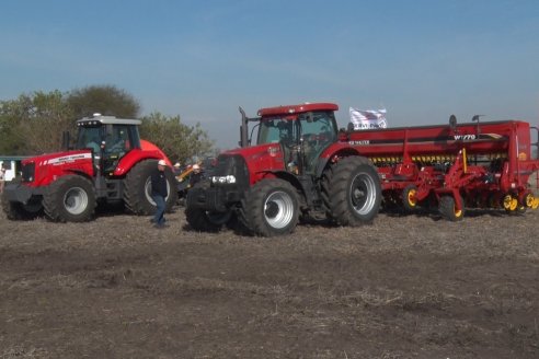 En Hasenkamp se concretó una jornada dinámica de Servi Parts Agromaquinarias