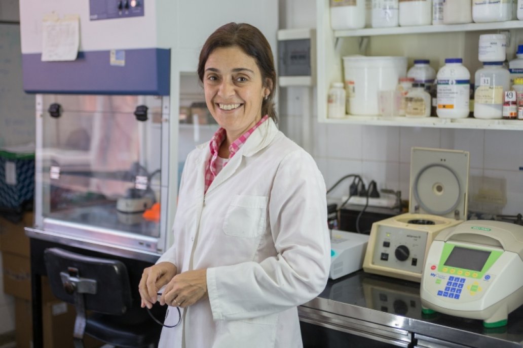 Karina Trono, directora del Instituto de Virología y líder del equipo.