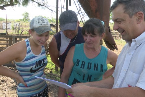 Visita a Tambo Asociativo Colonia Reffino - Entre Ríos