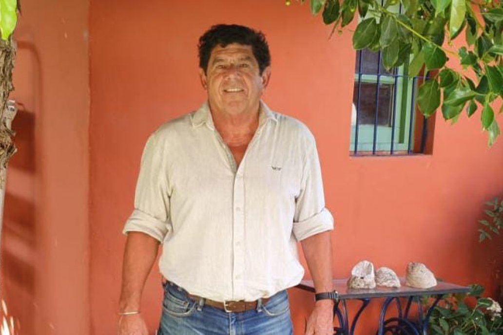 El experto propone elevar aún más los estándares de seguridad en las granjas.