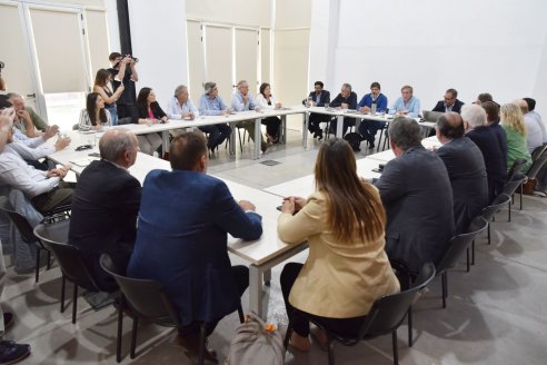 Juan José Bahillo prometió gestionar "refuerzos financieros" para los productores afectados por la sequía