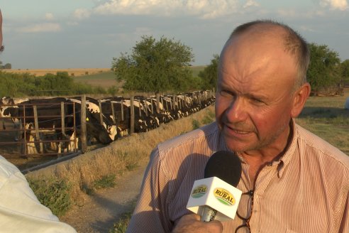 Carlos Bernhart , Contratista Rural y Gustavo Gareis, Productor Tambero - Fertilización Orgánica en Aldea Santa Rosa