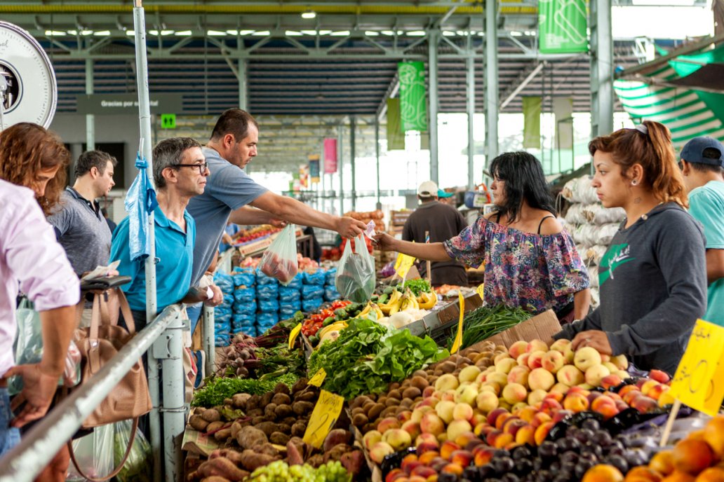 La contaminación bacteriana de las verduras es común ante una ola de calor.