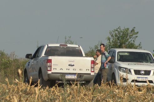 Visita a Establecimiento Grinovero - Trilla de Maiz en Colonia Crespo, Experiencia de usar un drapper para confección de rollos