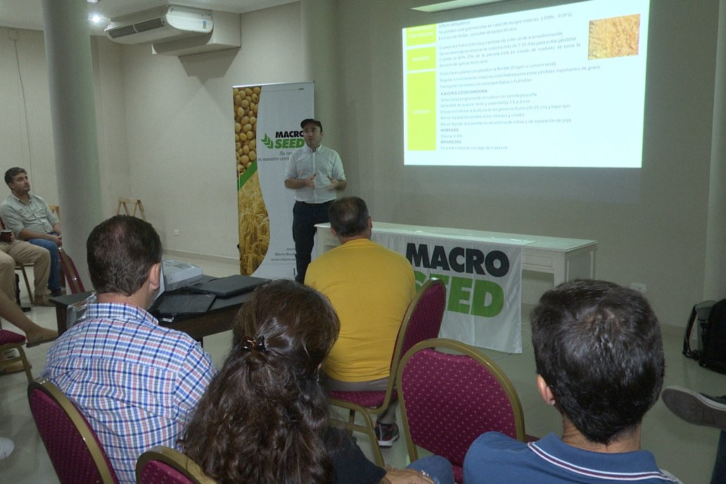 Productores y técnicos acudieron a Villaguay para saber todo sobre el cultivo.