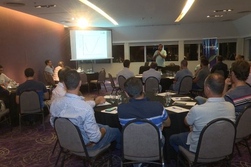 Charla Técnica en Paraná - Syngenta e INSER - 