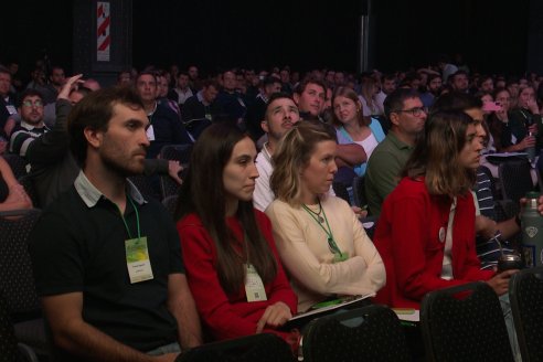 Simposio Fertilizar 2023 - Al gran suelo argentino, Salud!!  - Salon Metropolitano, Rosario