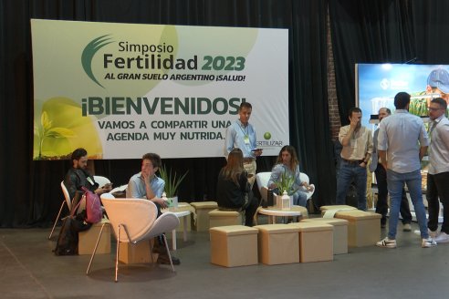 Simposio Fertilizar 2023 - Al gran suelo argentino, Salud!!  - Salon Metropolitano, Rosario