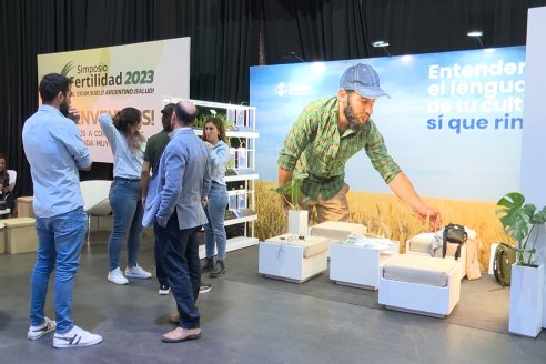 Simposio Fertilizar 2023 - Al gran suelo argentino, Salud!!  - Salon Metropolitano, Rosario