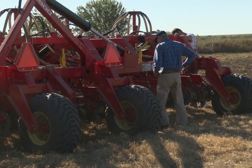 Presentación Sembradora Gherardi G 900 Air Planter - Brondi Maquinarias - Campo Flia. Broder - Distrito Tala, E.Ríos