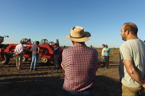 Presentación Sembradora Gherardi G 900 Air Planter - Brondi Maquinarias - Campo Flia. Broder - Distrito Tala, E.Ríos