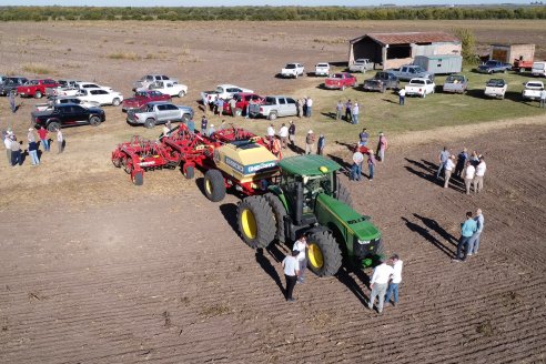 Presentación Sembradora Gherardi G 900 Air Planter - Brondi Maquinarias - Campo Flia. Broder - Distrito Tala, E.Ríos