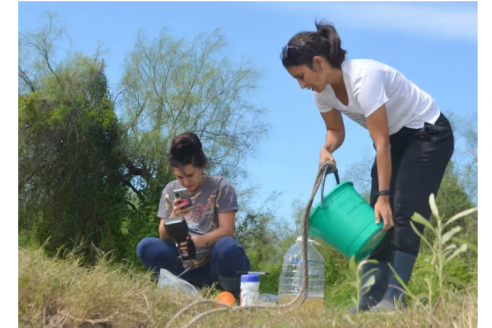 Hallaron 26 pesticidas diferentes en aguas del arroyo Salto