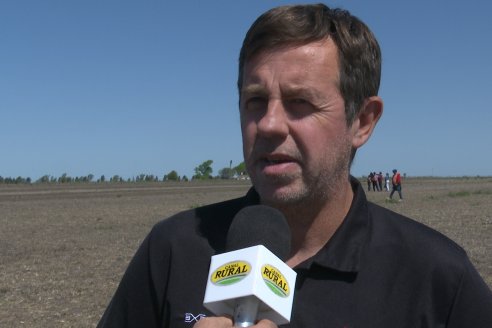 Técnología de ayer y de hoy: Dinámica de Maquinaria Agricola de la Sociedad Rural de Maria Grande