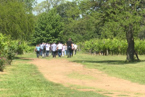 Visita de AEPA a la Bodega Vulliez Sermet - Colón - Entre Ríos